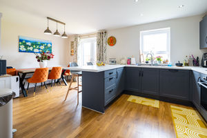 Kitchen/Diner- click for photo gallery